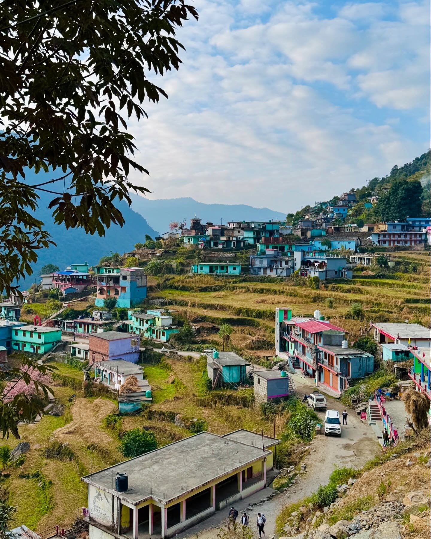 Ransi Village, the roadhead for the Madmaheshwar trek